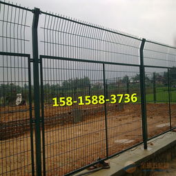 肇庆围山地拦网批发、高速路两侧围栏网规格及佛山金属护栏网加工厂综合解析